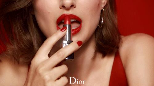Classic red lips