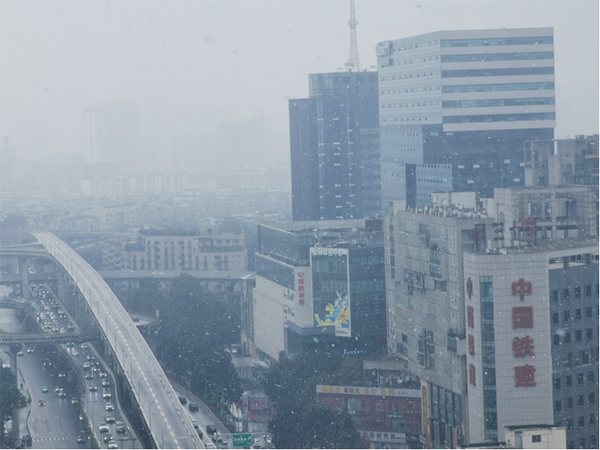 Hot search in Chengdu when it snows! Yesterday was "snow on the scalp", but today it's "white head" _fororder_ untitled -3