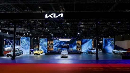 The brand-new SUV Satus is listed at the Shanghai Auto Show, and Kia's global model lineup is added _fororder_image003
